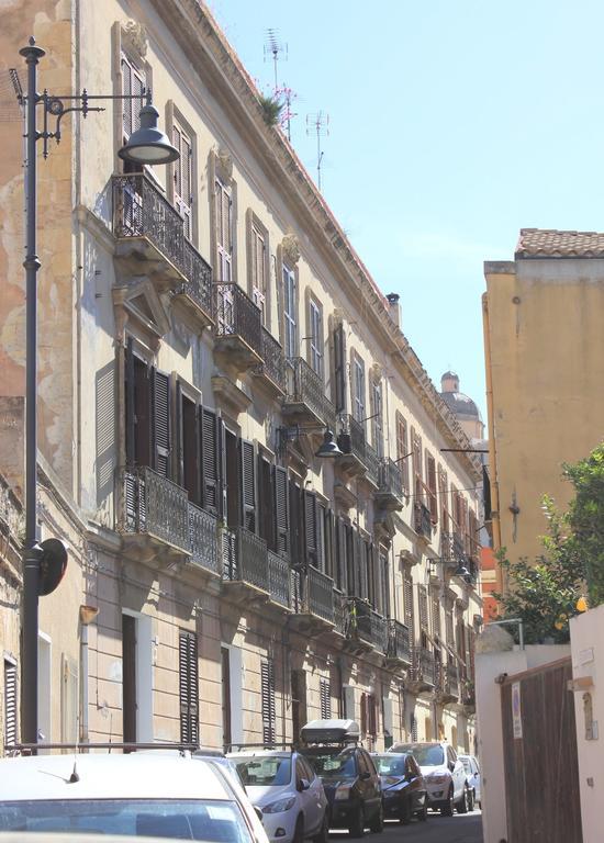 Ad Villanova Cagliari Exterior photo